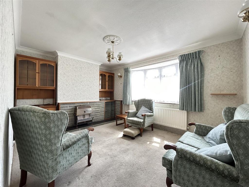 Jeans Way, Dunstable 2 bed end of terrace house for sale £290,000