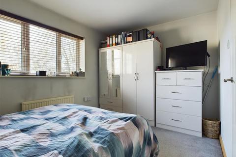 13 Apseleys Mead, Bradley Stoke, Bristol, BS32 0BE