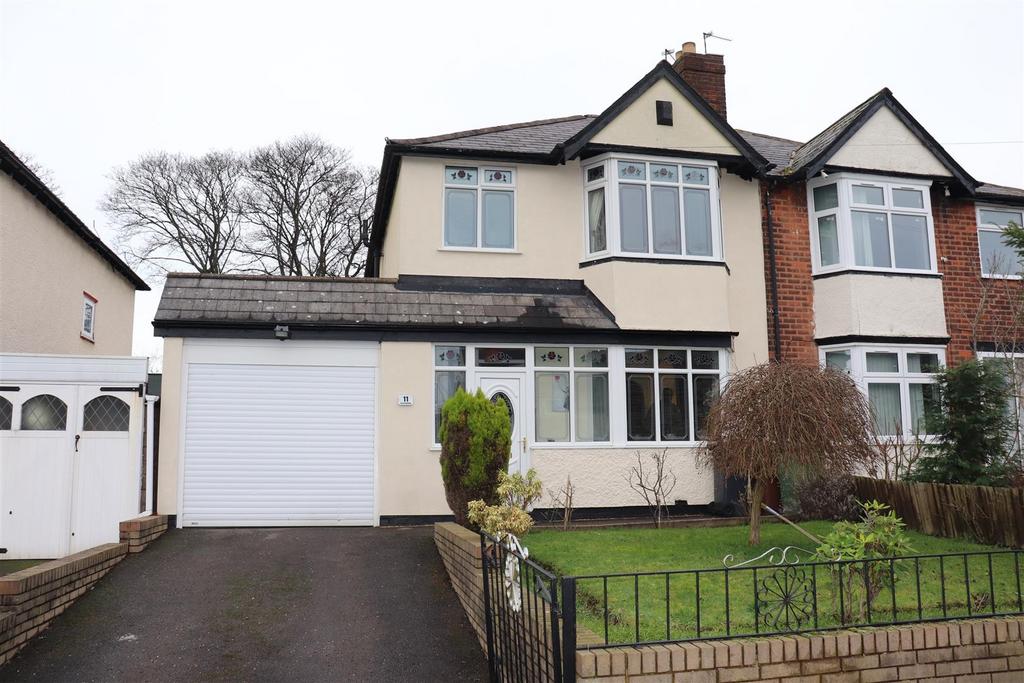 Forest Avenue, Walsall 3 bed semidetached house for sale £279,950