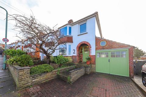 2 Downsview Road, Portslade, Brighton, BN41 2HQ