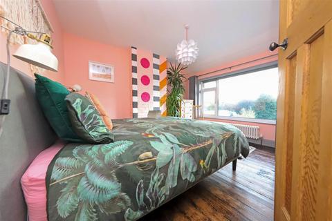 2 Downsview Road, Portslade, Brighton, BN41 2HQ