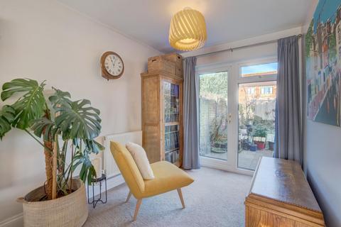 33 Chartwell, Tamworth, B79 7UG