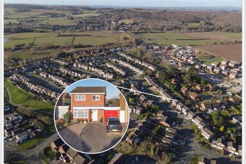 33 Chartwell, Tamworth, B79 7UG
