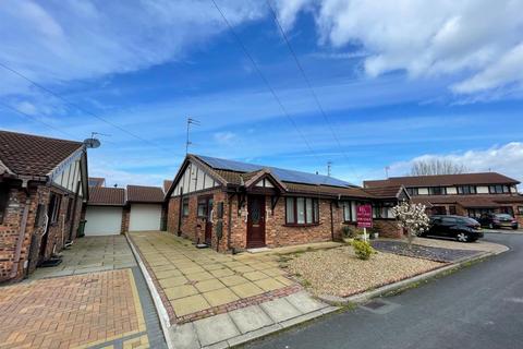 2 bedroom semi-detached bungalow for sale, Rowan Tree Close, Greasby, Wirral