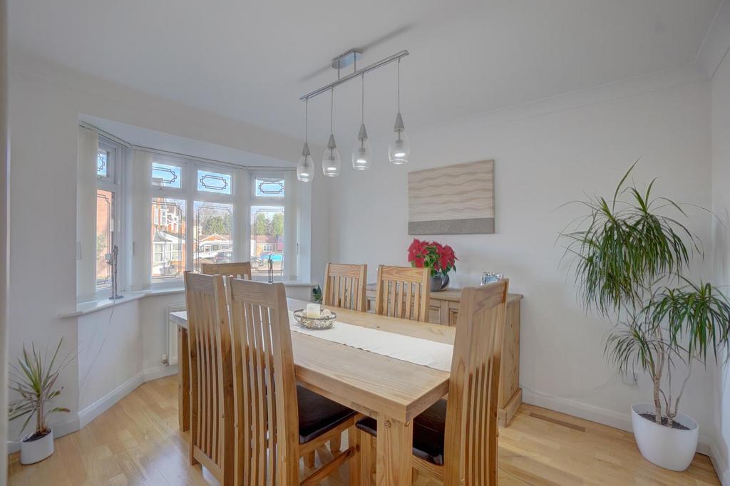 Lakeland Drive, Wilnecote, Tamworth 4 bed detached house for sale £