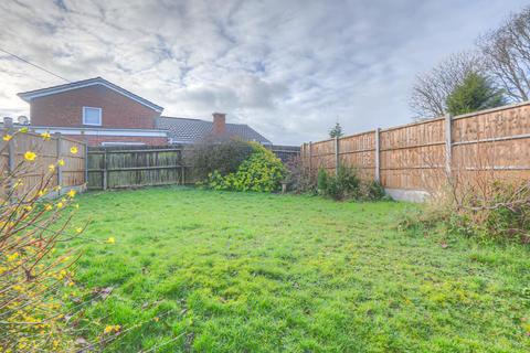 2 bedroom bungalow for sale, Littlecote, Tamworth