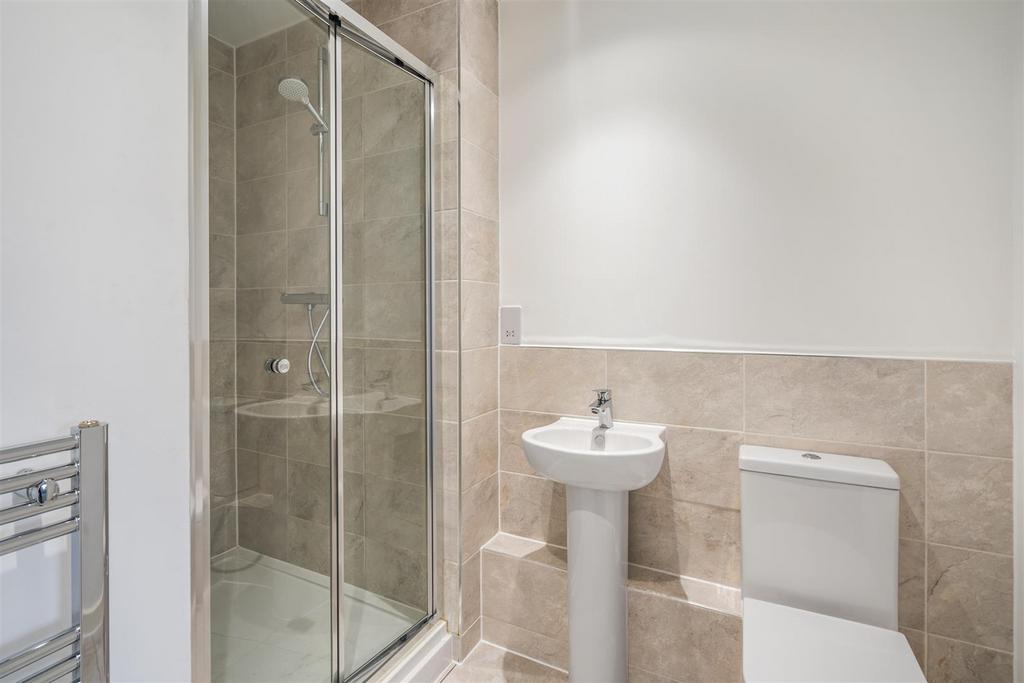 Apartment 8 50 School Road-3 lo.jpg