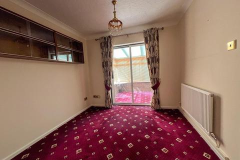 3 bedroom link detached house for sale, Middlegate Court, Cowbridge, Vale Of Glamorgan, CF71 7EF