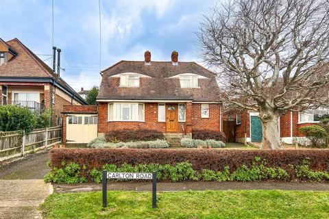 4 bedroom detached house for sale, Carlton Road, Portchester