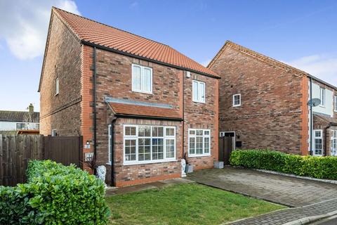 4 bedroom detached house for sale, Chapel Close, Hambleton, Selby