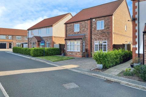 4 bedroom detached house for sale, Chapel Close, Hambleton, Selby