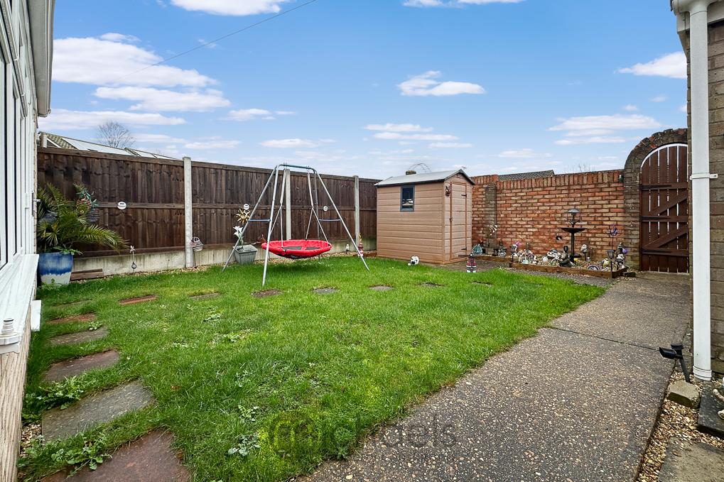 Outside, Garden &amp; Garage