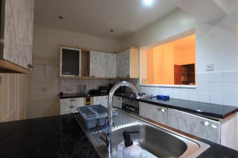 2 Chapel Road, Hounslow, TW3 1XU