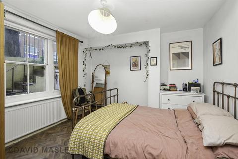 1 bedroom flat for sale - St. Leonards Road, Brighton