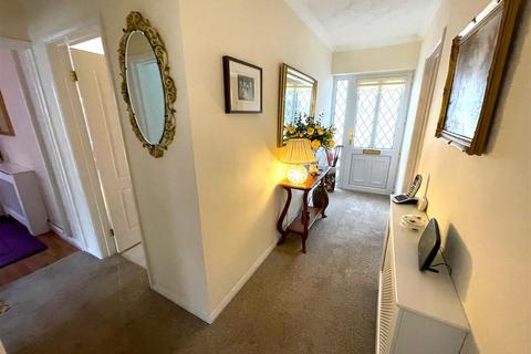 28 Maenor Helyg, Pembrey, Burry Port, SA16 0TU