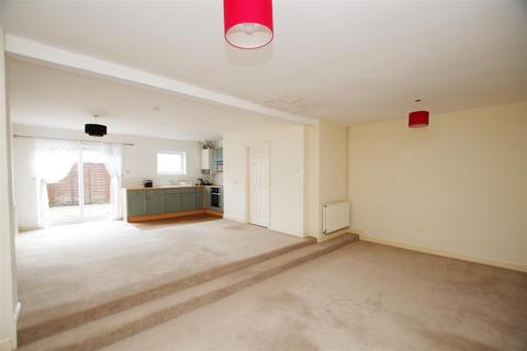 2 bedroom maisonette for sale, St. Philips Road, Swindon SN2