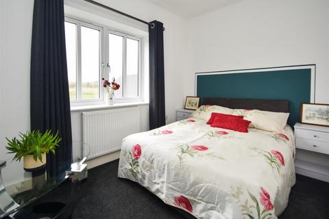 4 Lower Lanes Meadow, Seisdon, Wolverhampton, WV5 7HH