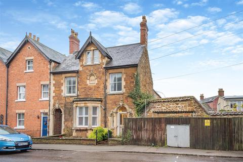 6 bedroom character property for sale, Stockerston Road, Uppingham, Rutland