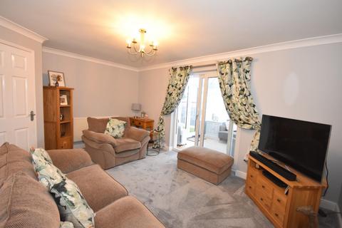 2 bedroom detached bungalow for sale - Pine Street, Hollingwood, Chesterfield, S43 2LG
