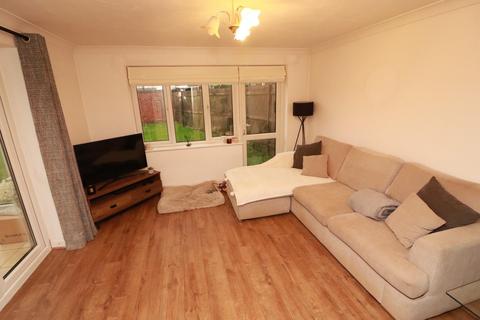 9 Sutherland Avenue, Yate, Bristol, BS37 5UE
