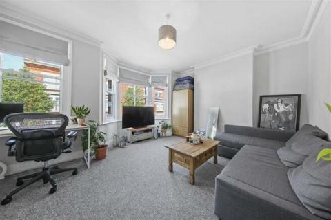 1 bedroom flat for sale, Rotherwood Road, London
