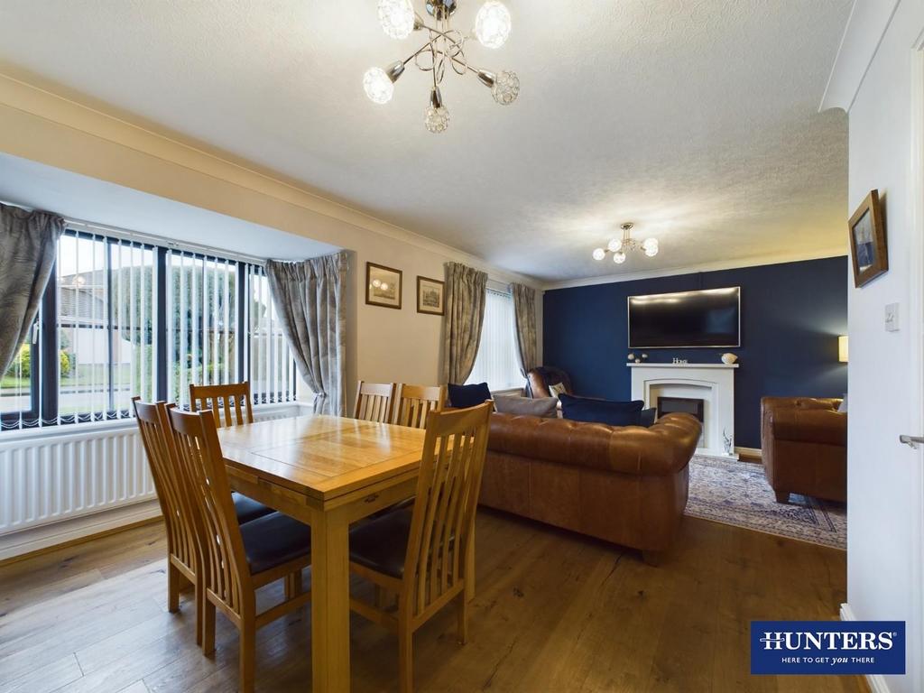 Living/Dining Room