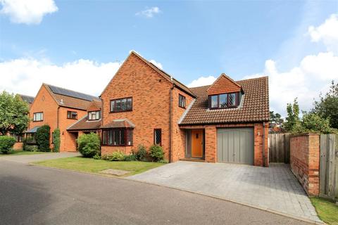 5 Elliotts Orchard, Barford, Warwick, CV35 8ED