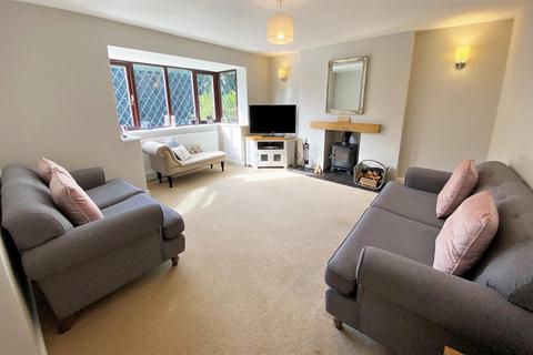 5 Elliotts Orchard, Barford, Warwick, CV35 8ED