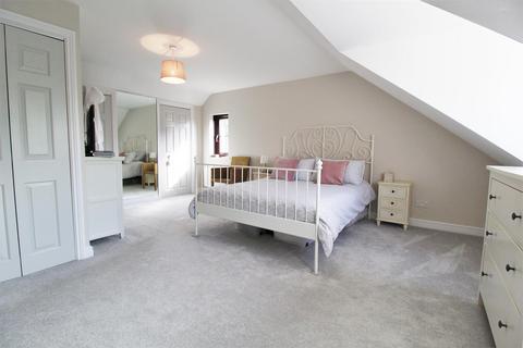 5 Elliotts Orchard, Barford, Warwick, CV35 8ED