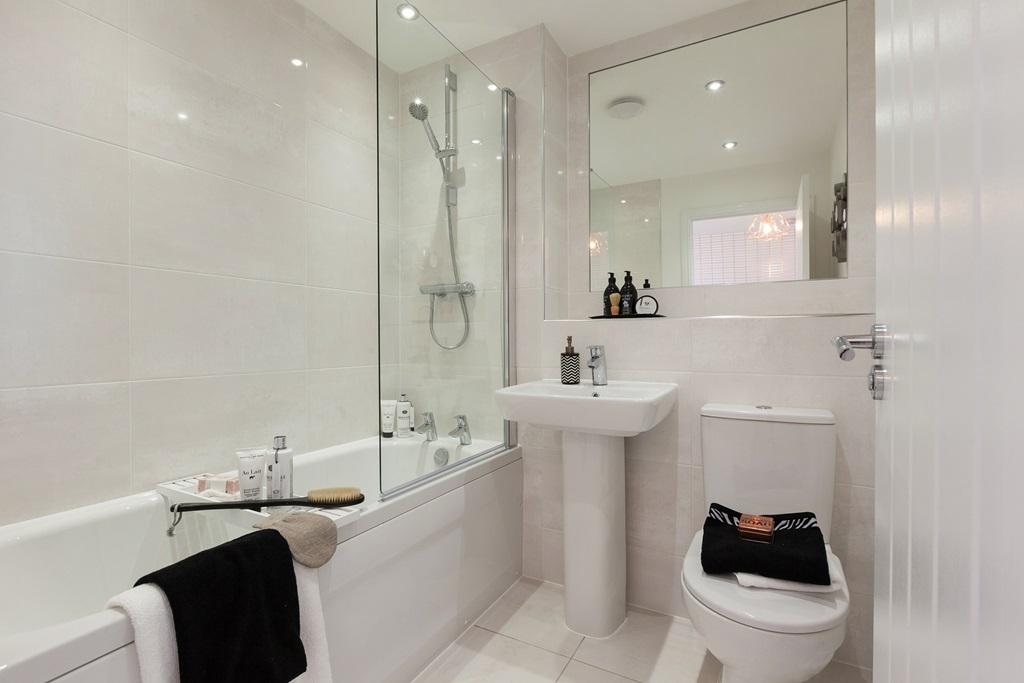 Personalise your bathroom with Porcelanosa wall...