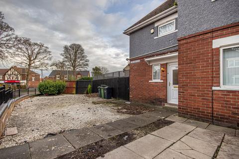 3 bedroom semi-detached house to rent, The Avenue, Sheriff Hill, Gateshead, Tyne and Wear, NE9