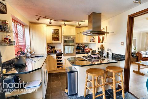 2 School Close, Banwell, BS29 6DT