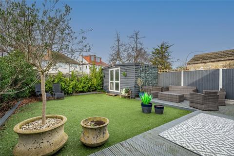 51 Lifstan Way, Southend-on-sea, SS1 2XQ