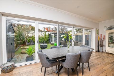51 Lifstan Way, Southend-on-sea, SS1 2XQ