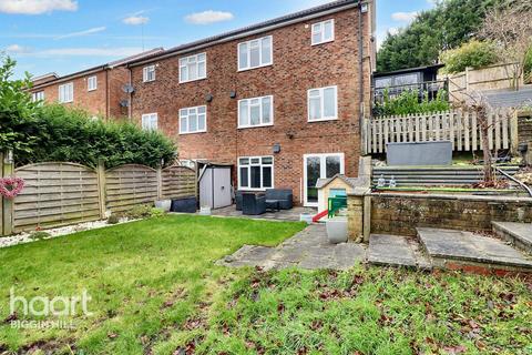 7 Nightingale Close, Biggin Hill, Westerham, TN16 3LW