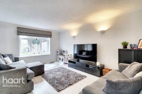 7 Nightingale Close, Biggin Hill, Westerham, TN16 3LW