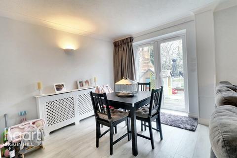 7 Nightingale Close, Biggin Hill, Westerham, TN16 3LW