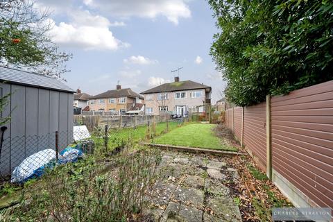 27a Erith Crescent, Romford, RM5 3JP