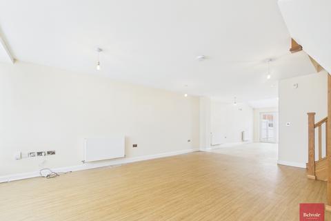 3 bedroom townhouse to rent, Mumbles Road, Mumbles, Swansea, SA3