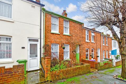 64 Dudley Road, Folkestone, CT19 6DA