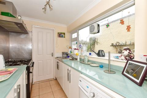 64 Dudley Road, Folkestone, CT19 6DA