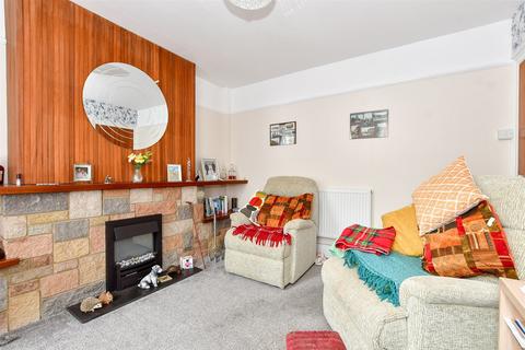 64 Dudley Road, Folkestone, CT19 6DA