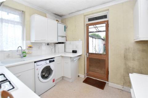 16 Hyde Road, Bexleyheath, DA7 4NL