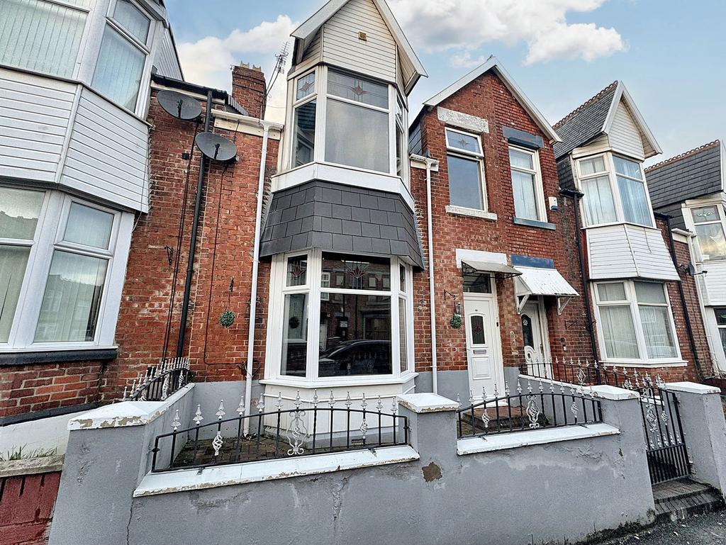Cleveland Road, Sunderland, Tyne and Wear, SR4 7JP 5 bed terraced house