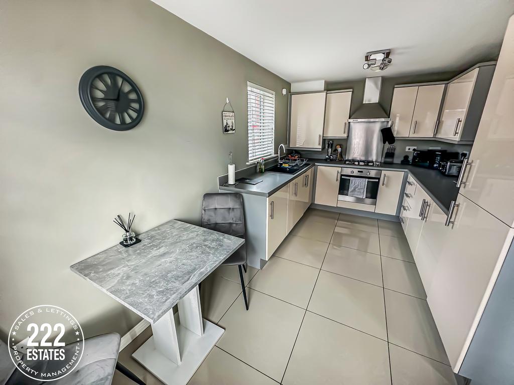 1 Stancliffe Drive Swinton Pendlebury Manchester M27 4FU 3 bed end of