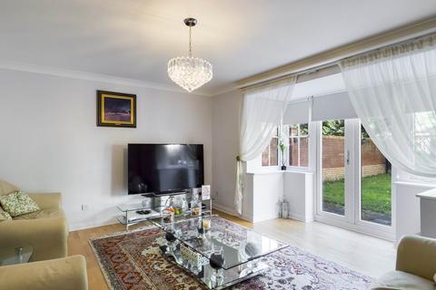 4 bedroom house for sale, Parish Gate Drive, Sidcup, Kent