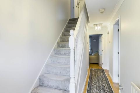 4 bedroom house for sale, Parish Gate Drive, Sidcup, Kent