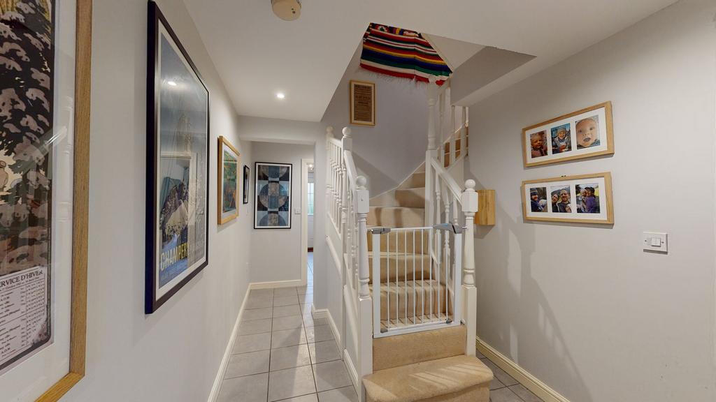 Alnwick View, West Park, Leeds, West Yorkshire 4 bed townhouse for sale