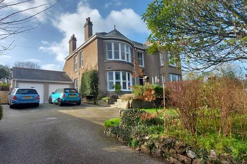 5 bedroom detached house for sale - Trewirgie Hill, Redruth, TR15 2TB