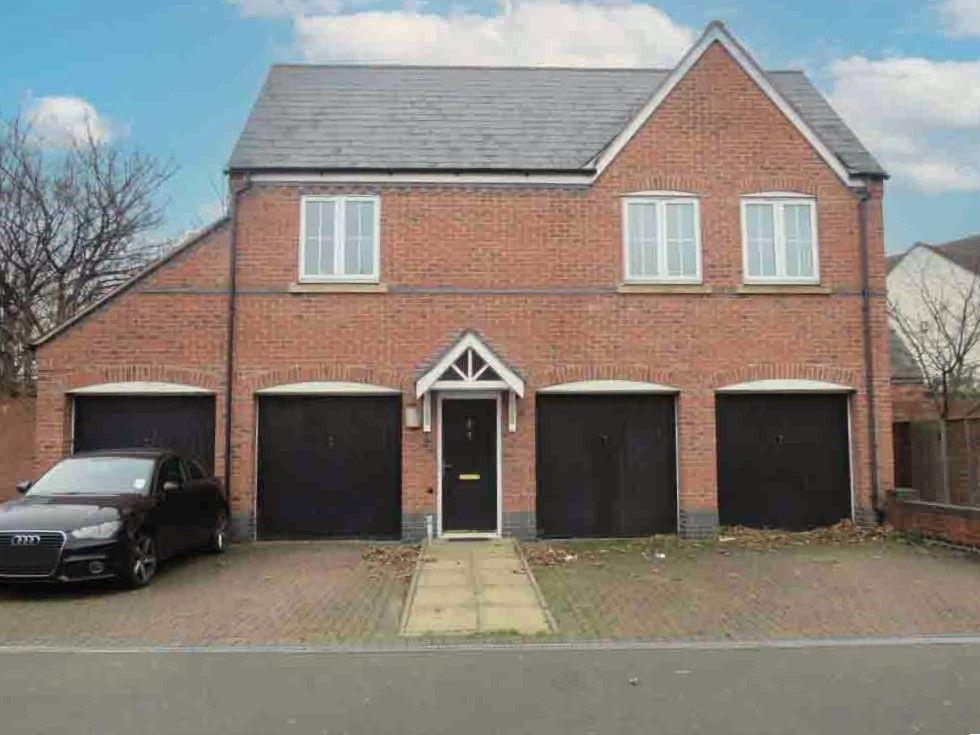London Drive, Willenhall 1 bed apartment £110,000